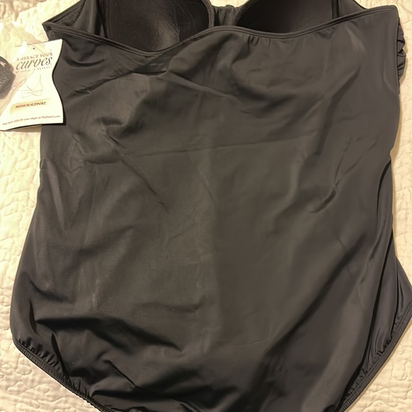 Embrace Your Curves™ by Miracle BrandsOne Piece Swimsuit 3X Black - Picture 5 of 8